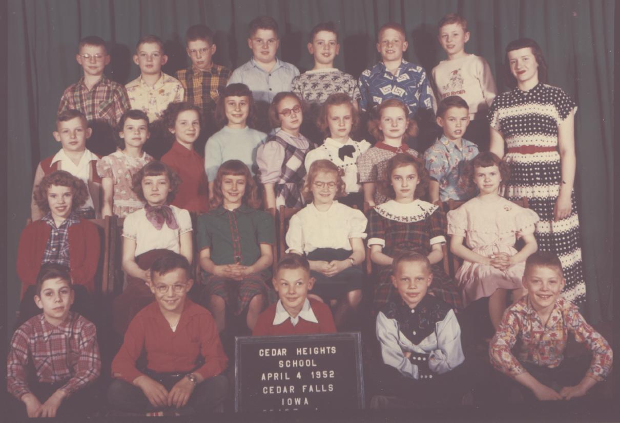 Cedar Heights 4th Grade Home Room (1952)